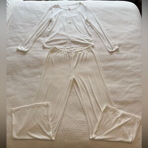 Auden NWOT Pointelle Lounge/Pajama Set